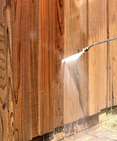 Wood & Iron Fence Washing - Best Cleaning Service | Alabama